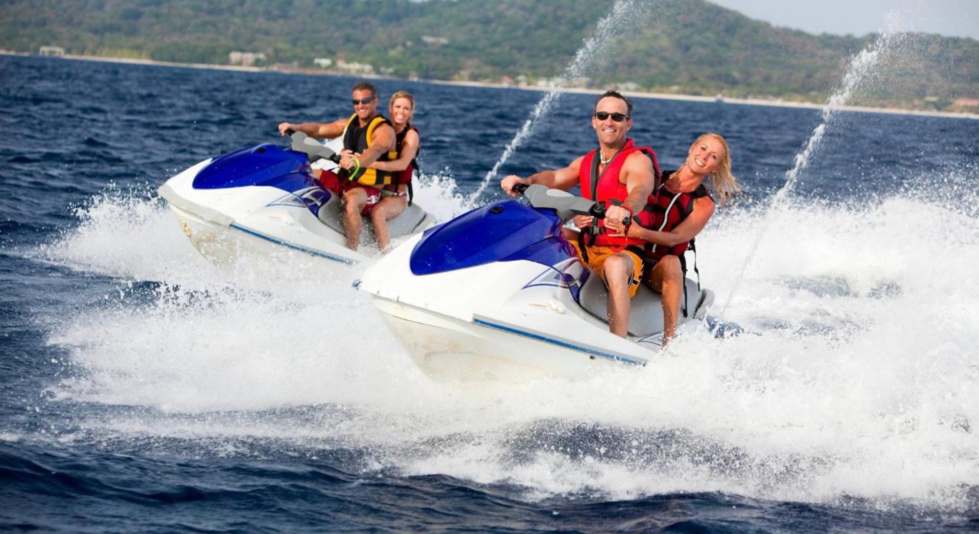 אוצ'ו ריוס Oceanbreeze Jamaica Penthouse, 7-Minute Walk To Beach מראה חיצוני תמונה